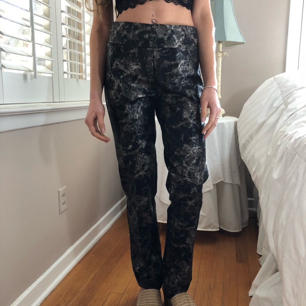 NWOT Deifik Snake Print Printed Denim Leggings